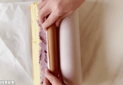 喜歡芋泥喜歡奶茶的看過來,不能錯(cuò)過的芋泥焦糖奶茶和芋泥蛋糕卷